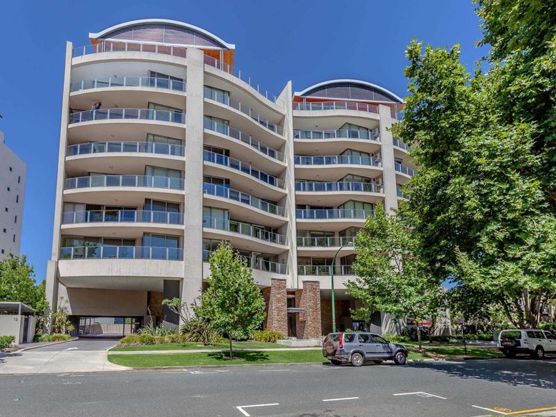 15/12 Stone Street, South Perth