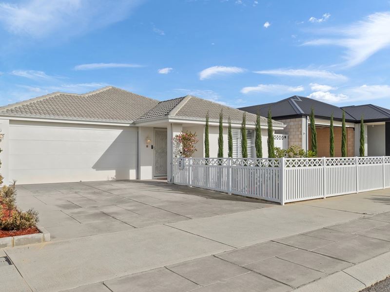 8 Bloomfield Parkway, Baldivis