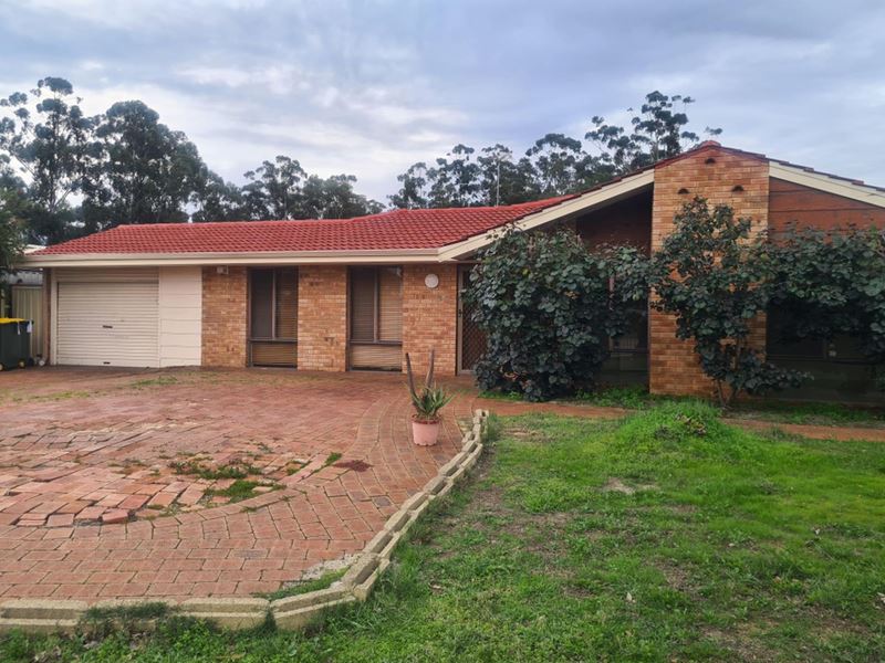 7 Illawarra Crescent North, Ballajura